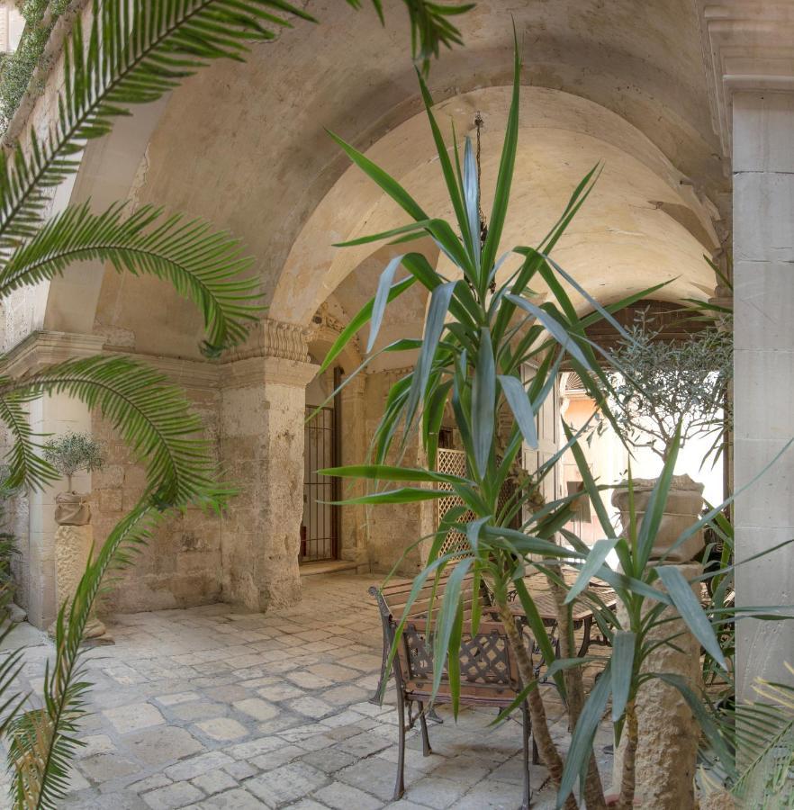 Forleo Historic Apartments - Treb Collection Lecce Exterior foto